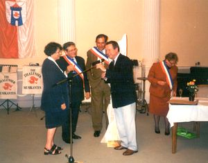 Vertragsunterzeichnung 1998